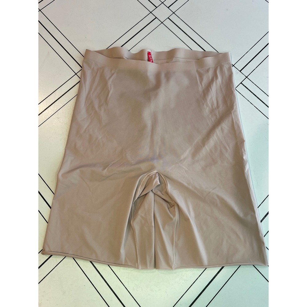 SPANX Shape-wear Seamless High Waist Thigh Beige Shorts Women's Size: M